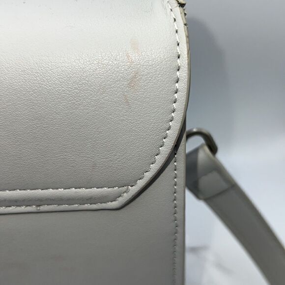 PIXIE MOOD Stone Grey Zoe Crossbody Shoulder Bag - Picture 5 of 6